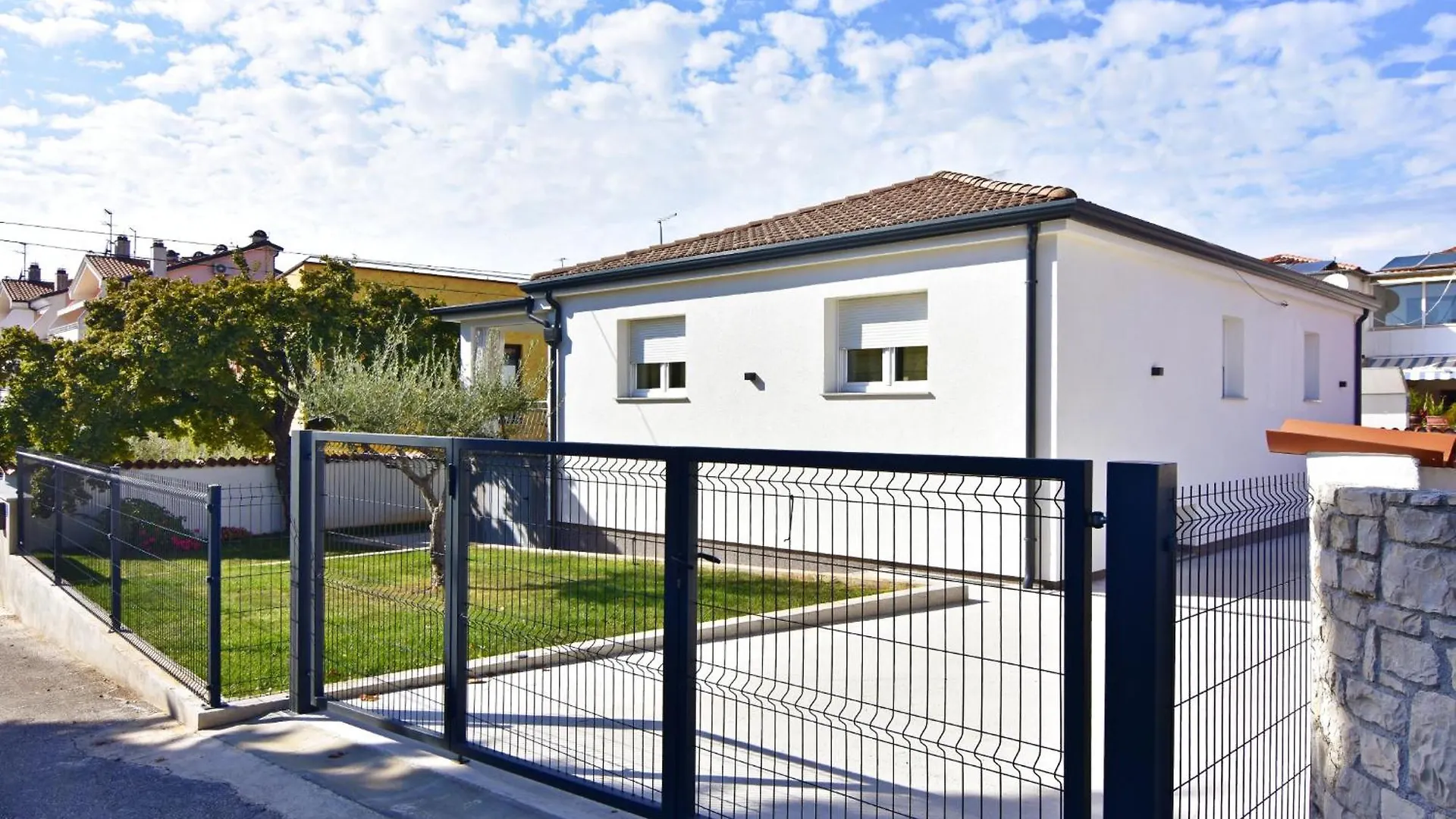 Family Friendly House With A Swimming Pool Umag - 22775 Villa 0*,  Horvátország